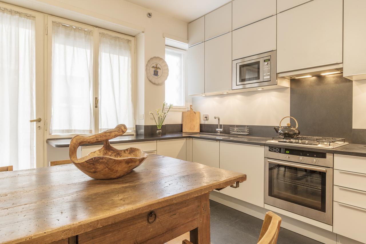 Micheli 4Pax Apartment With Terrace Рим Екстер'єр фото